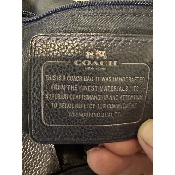 Coach Turnlock Edie Shoulder Bag Dark Blue Pebbled Leather Pewter - Picture 10 of 10